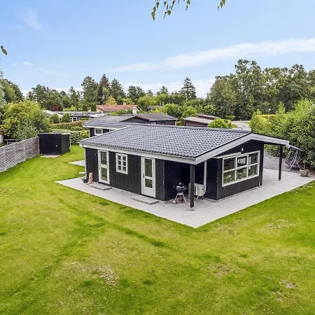 Merilin - 300m From The Sea In Lolland- Falster And Mon By Interhome Holiday home