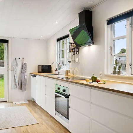 Holiday home Merilin - 300m From The Sea In Lolland- Falster And Mon By Interhome Boto By