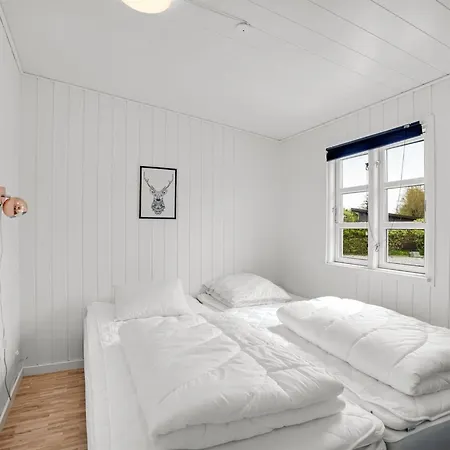 Merilin - 300m From The Sea By Interhome Vakantiehuis